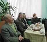 Слева: наш постоянный читатель Расим Закирович Рахматулин, гость мероприятия.